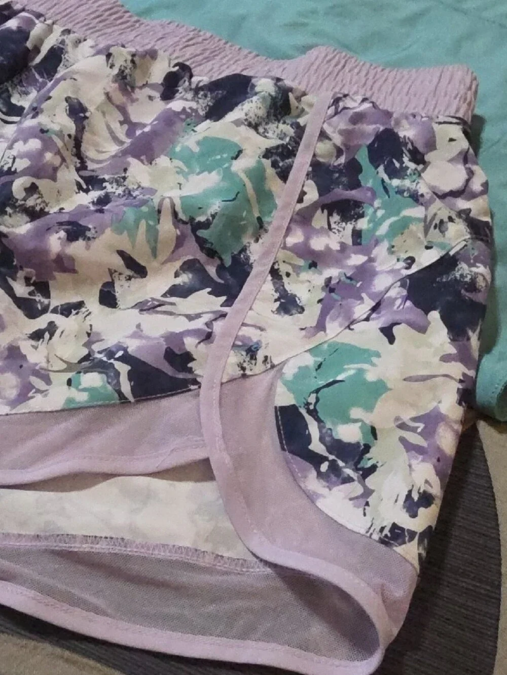Activewear Women's Aqua & Lavender Print Leggings and Tank Sets